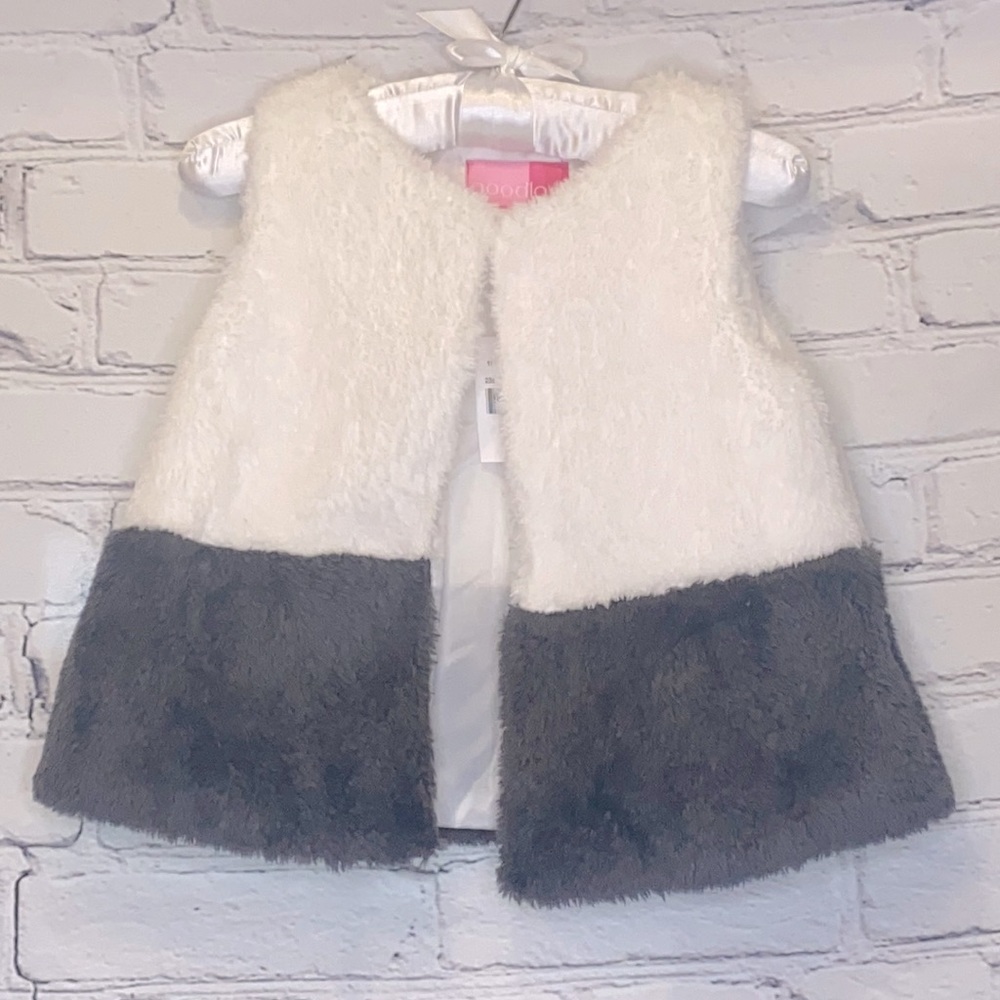 Good Lad White & Gray Sleeveless Vest Brand New W/Tags Size Medium 4T-5T